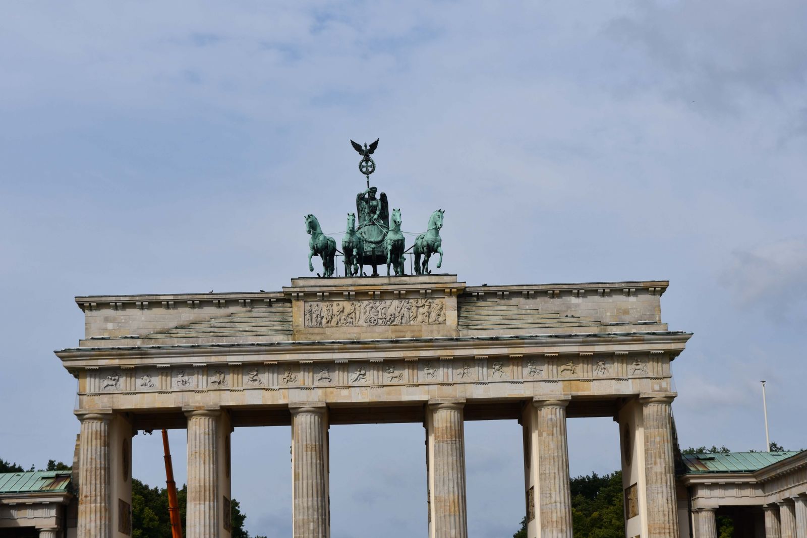 We start at the famous Brandenburg Gate