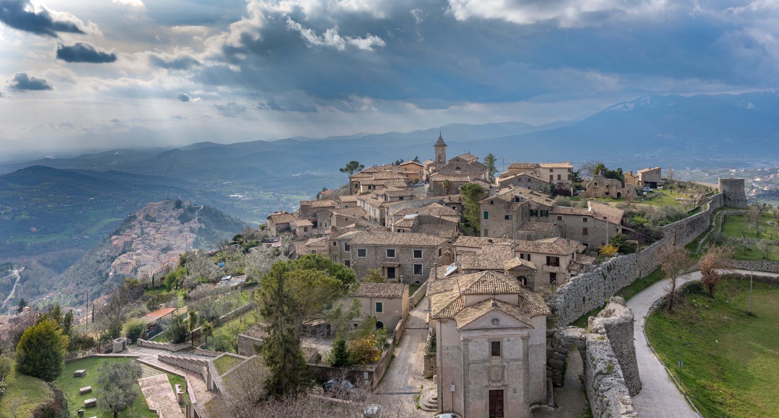 We cycle through many unspoilt regions of Italy