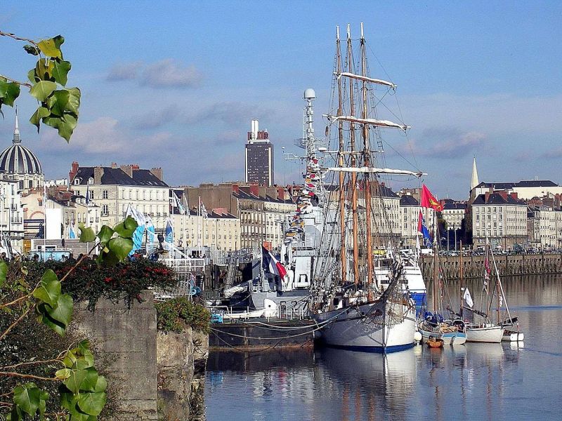 Loire Source to Sea