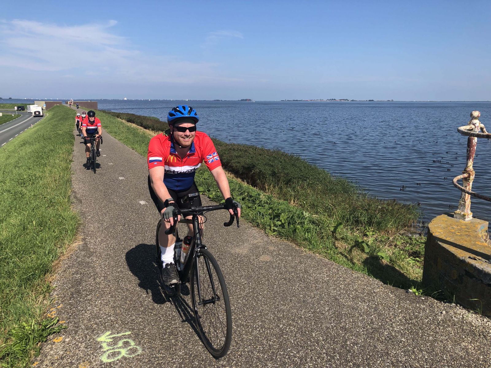 Cycling on the dykes