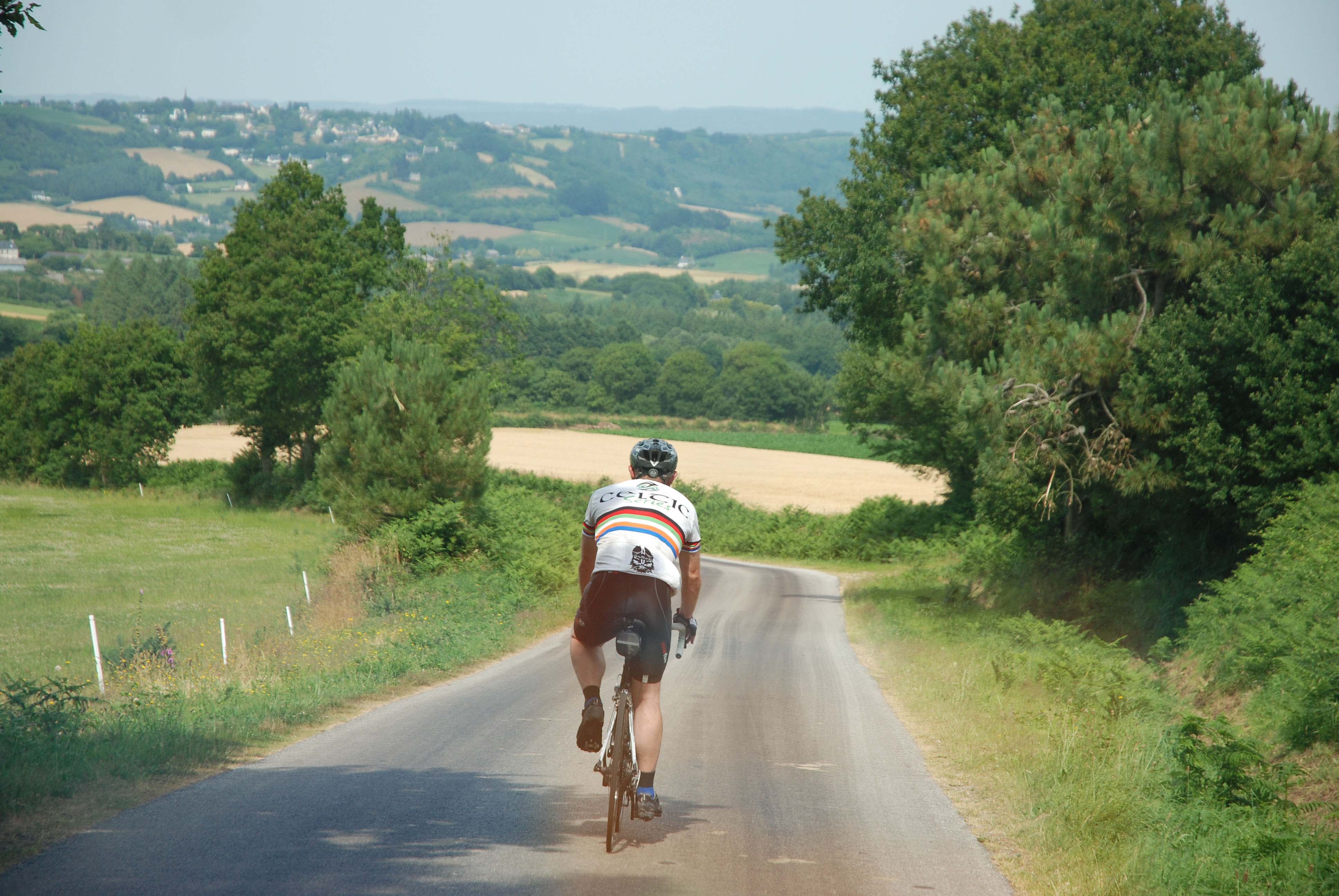 Fine views cycling in Brittany