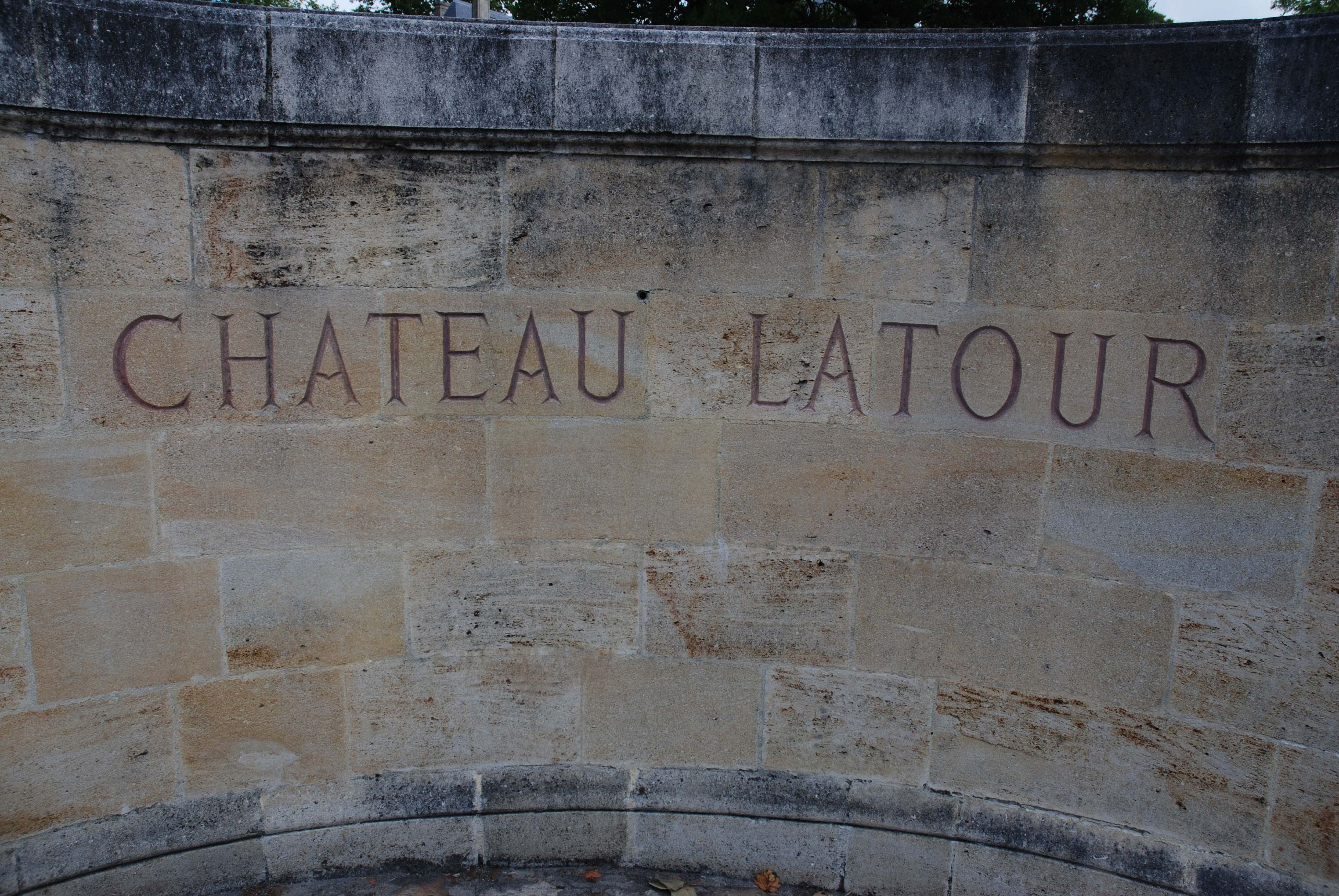 Cycle past the most famous Bordeaux vineyard of them all!